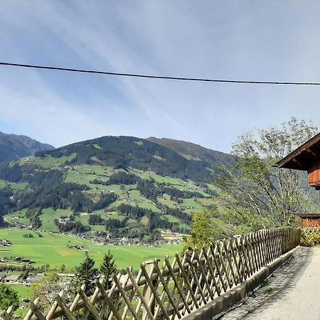 Mountain Chalet Leilighet Mayrhofen Eksteriør bilde